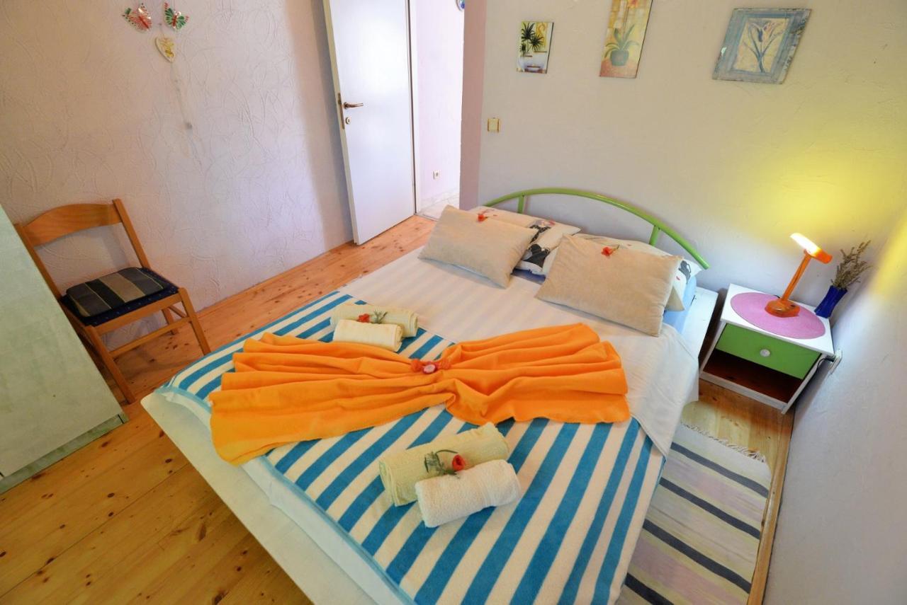 Apartments With A Parking Space Murter - 5097 외부 사진